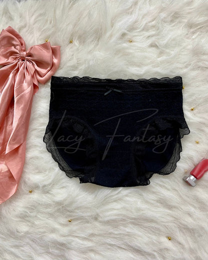 Lace detailing panty ( pack of 3 )