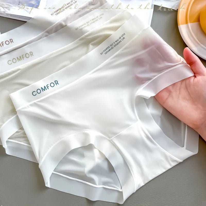 Summer Ice Silk Ultra-Thin🌸Breathable Seamless Undies
